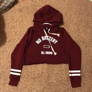 cropped maroon hoodie